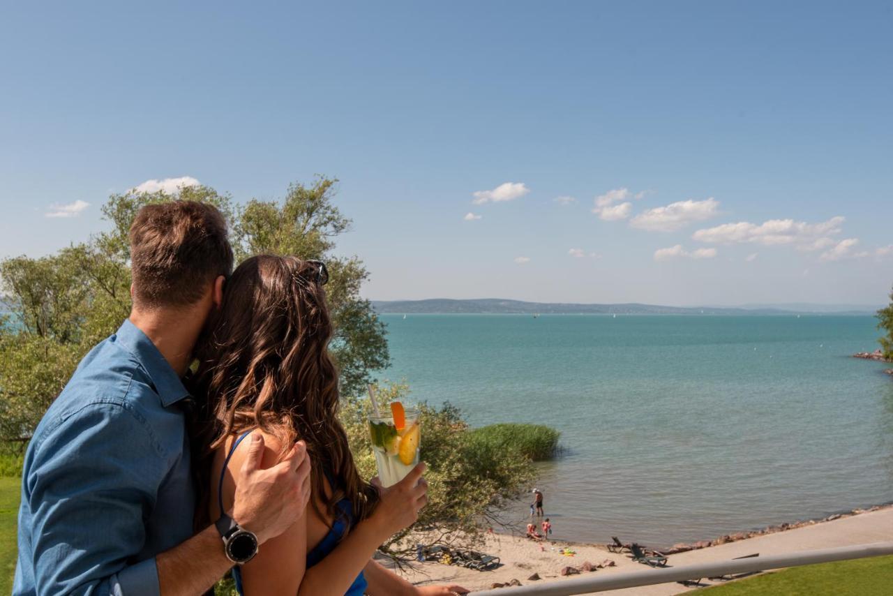 Hotel Azur Premium Siofok Dış mekan fotoğraf