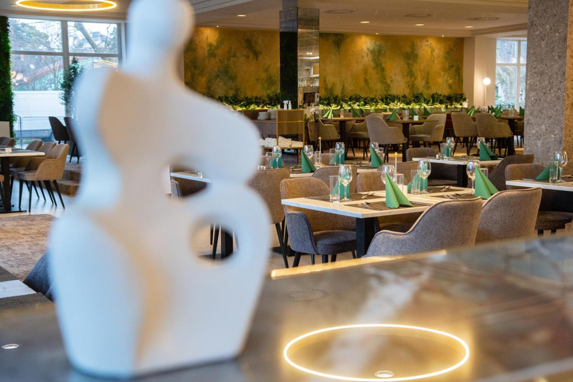 Hotel Azur Premium Siofok Dış mekan fotoğraf